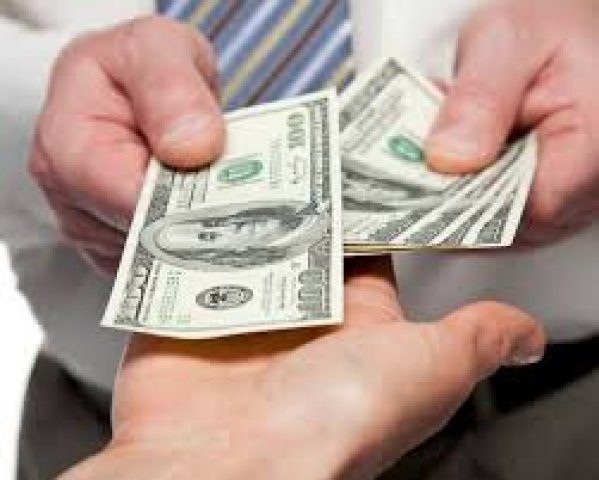 ტელ: 599 18 08 27 გავასესხებ თანხას ბინის მყარი გარანტით